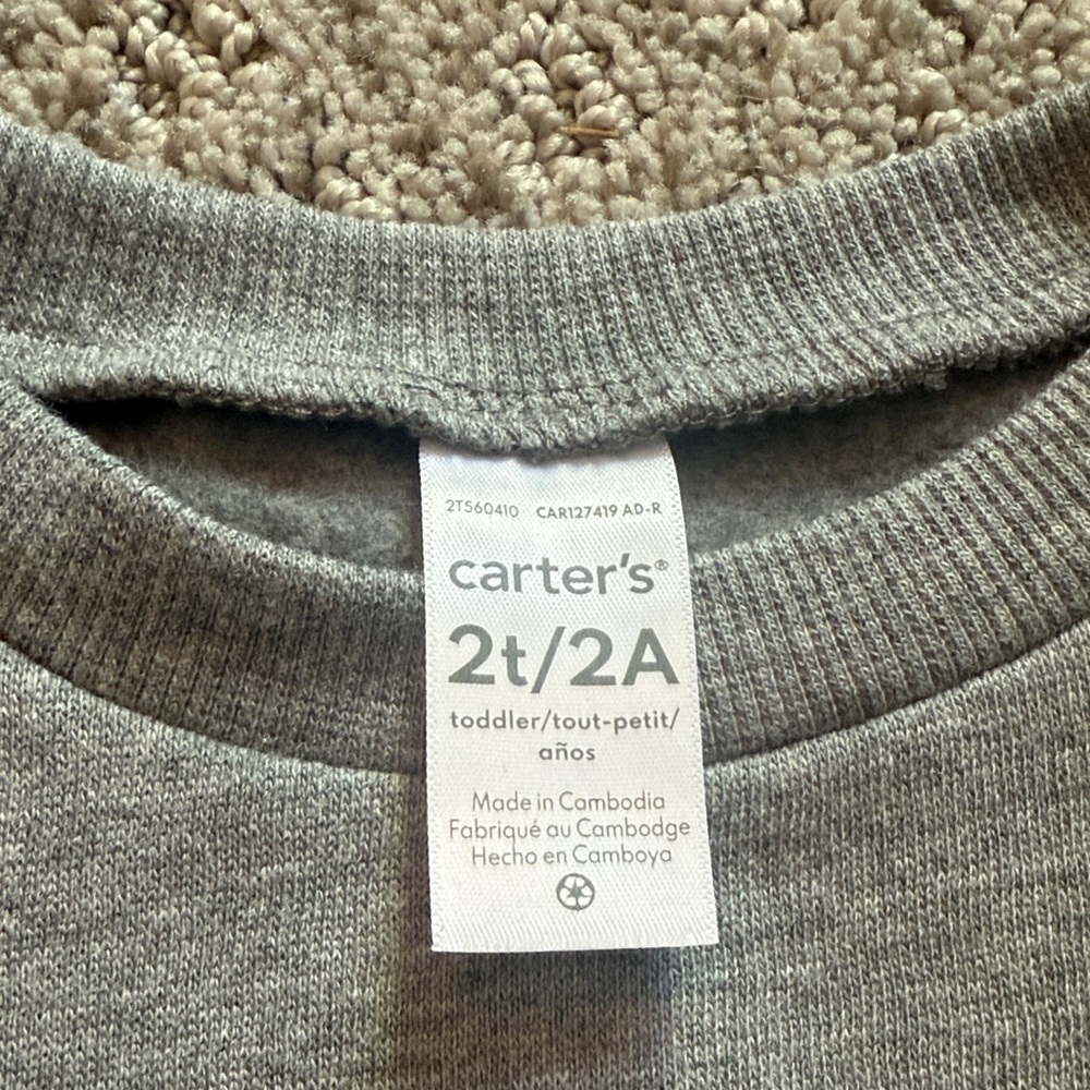 Carter's Ruffle Sweatshirt Grey Sparkle Size 2T Girls - Picture 4 of 9